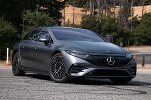 2022 Mercedes-Benz EQS Sedan First Drive Review: A New Class Of Electric Luxury