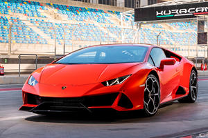 Lamborghini Huracan Evo Review: Fresh-Faced V10 Mayhem