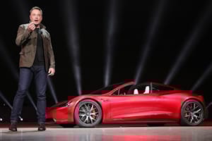 Elon Musk Promises Full Self-Driving Within One Year